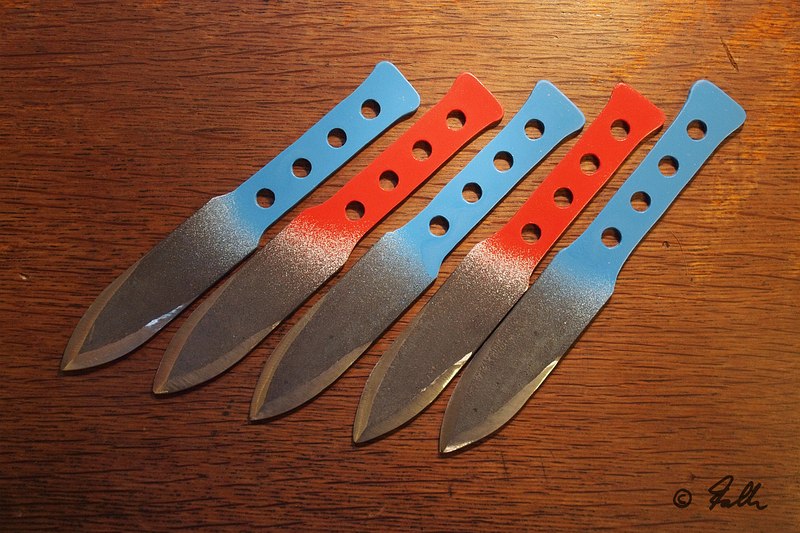 simple Throwing Knives   © Falk 2013
