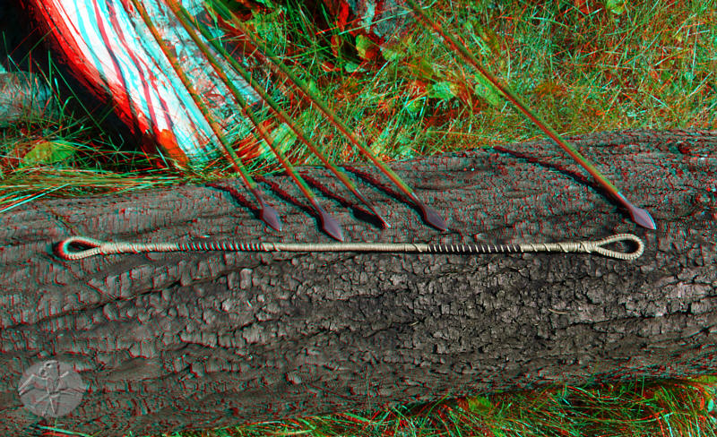 mediaeval style crossbow string in 3D (red-cyan anaglyph)   © Falk 2010